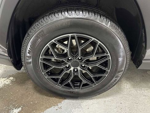 Certified 2021 Toyota RAV4 XLE Premium image 10