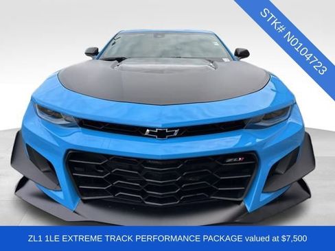 Used 2022 Chevrolet Camaro ZL1 image 2