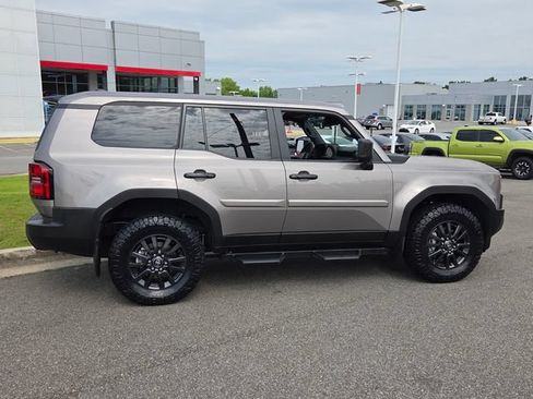 Used 2025 Toyota Land Cruiser 1958 AWD/4WD image 13