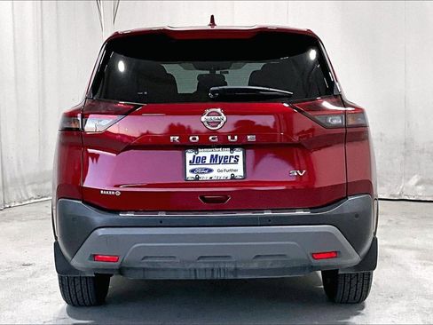 Used 2021 Nissan Rogue SV image 4
