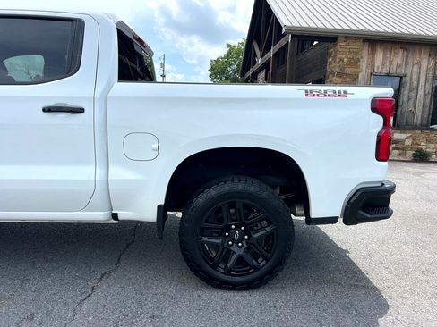 Used 2022 Chevrolet Silverado 1500 LT Trail Boss w/ Convenience Package II image 37