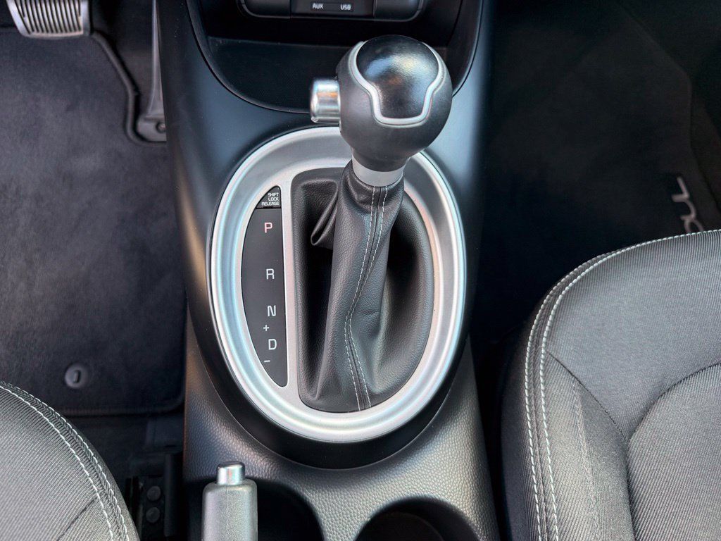 Used 2018 Kia Soul + FWD image 27
