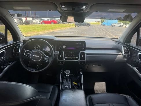 Used 2023 Kia Sorento SX FWD image 20