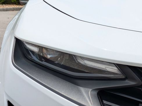 Used 2024 Chevrolet Camaro LT RWD image 10