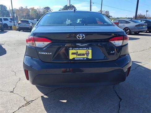 Used 2024 Toyota Corolla LE image 3