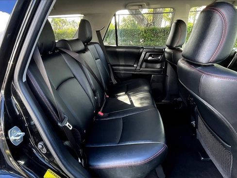 Used 2024 Toyota 4Runner TRD Off-Road Premium image 16