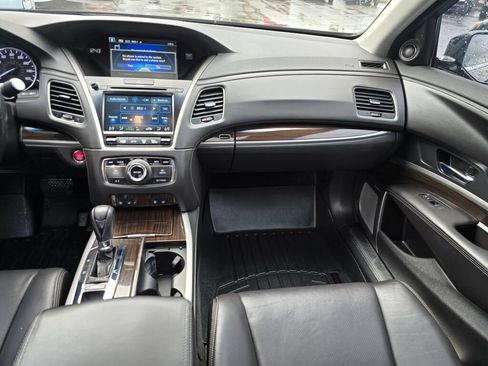 Used 2014 Acura RLX w/ Advance Package FWD image 4