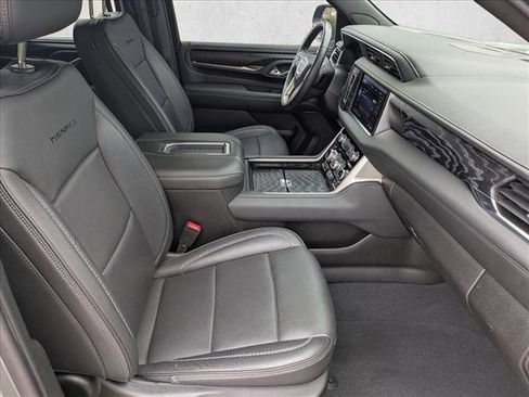 Used 2021 GMC Yukon Denali RWD image 22