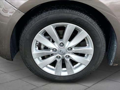 Used 2014 Kia Forte EX image 10