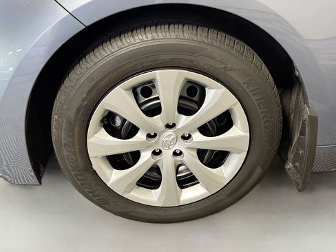 Used 2025 Toyota Corolla LE FWD image 14