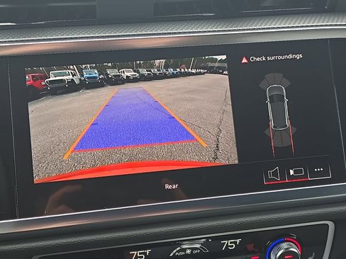 Used 2025 Audi Q3 2.0T Premium w/ Convenience Package image 23