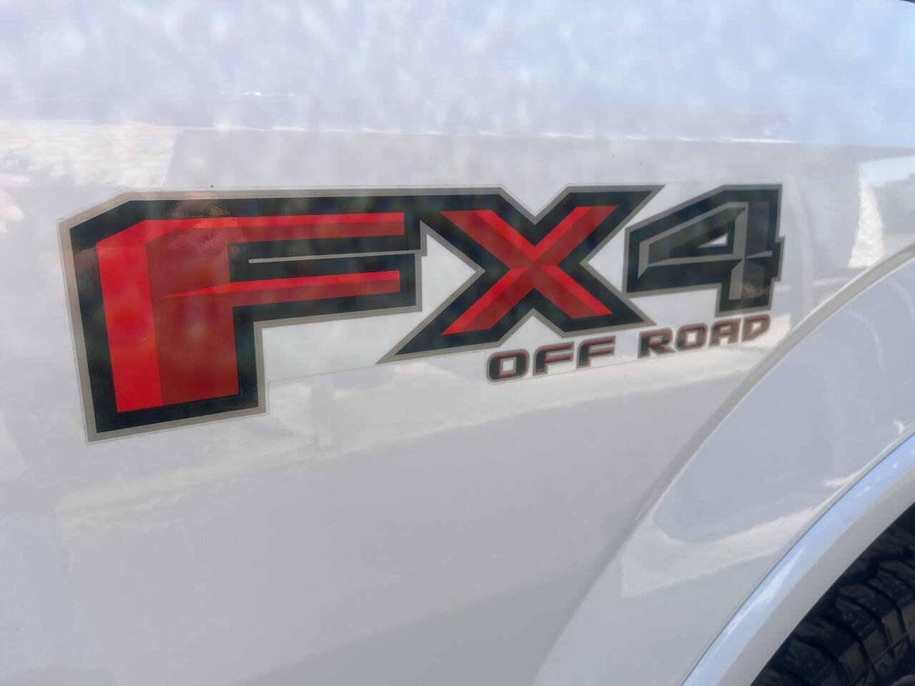 Used 2016 Ford F150 XLT w/ Equipment Group 302A Luxury AWD/4WD image 11