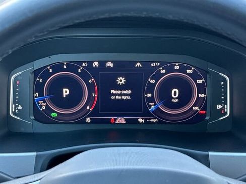 Used 2021 Volkswagen Atlas SEL Premium image 22