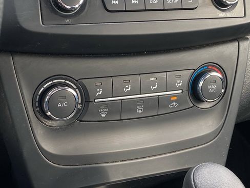 Used 2017 Nissan Sentra S image 14