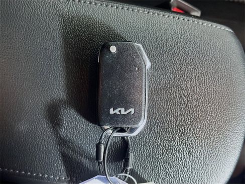 Used 2024 Kia Soul LX w/ Option Group 015 image 34