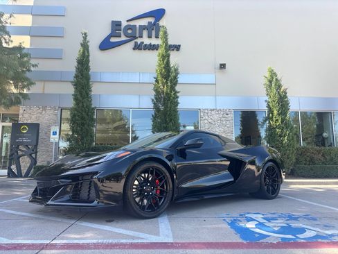 Used 2026 Chevrolet Corvette Z06 RWD image 1