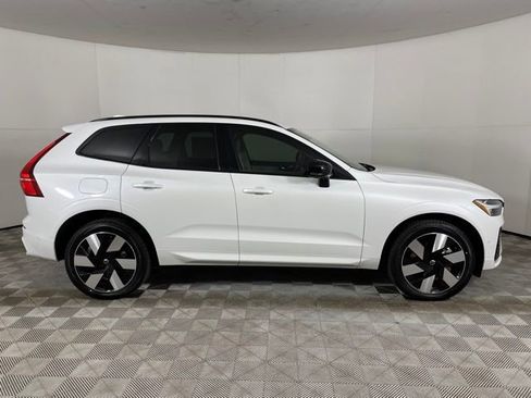 Certified 2024 Volvo XC60 T8 Plus w/ Protection Package Premier AWD/4WD image 13