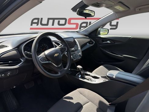 Used 2022 Chevrolet Malibu LT FWD image 10