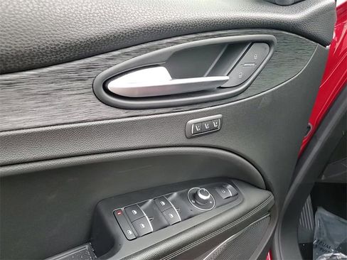 Used 2020 Alfa Romeo Stelvio Sport w/ Cold Weather Package image 10