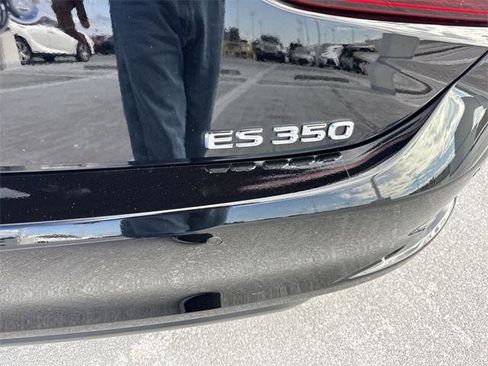 Certified 2024 Lexus ES 350 w/ Premium Package image 25