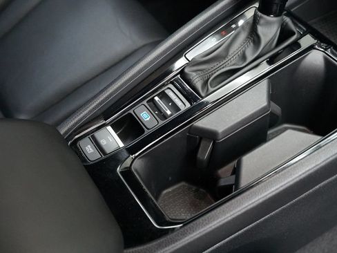 Used 2024 Honda Accord Sport image 23