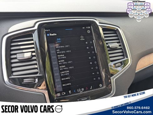 Certified 2024 Volvo XC90 T8 Plus w/ Protection Package Premier image 15