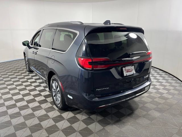 Used 2021 Chrysler Pacifica Limited FWD image 5