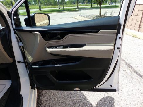 Used 2024 Honda Odyssey Elite image 55