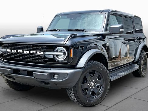 Used 2025 Ford Bronco Outer Banks AWD/4WD image 40