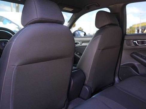 Used 2025 Honda Civic Sport image 13