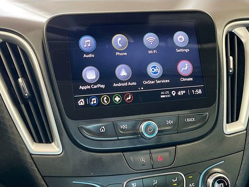 Used 2025 Chevrolet Malibu LT FWD image 14