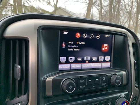 Used 2016 GMC Sierra 2500 Denali w/ Duramax Plus Package image 20