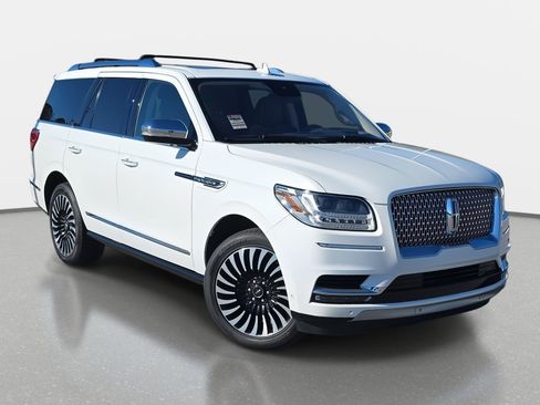 Used 2020 Lincoln Navigator Black Label image 3