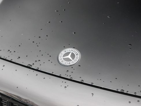 Used 2025 Mercedes-Benz GLA 250 image 6