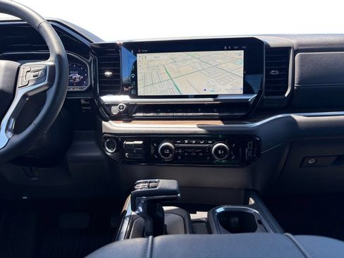 Certified 2025 Chevrolet Silverado 1500 LT Trail Boss w/ Convenience Package II AWD/4WD image 15