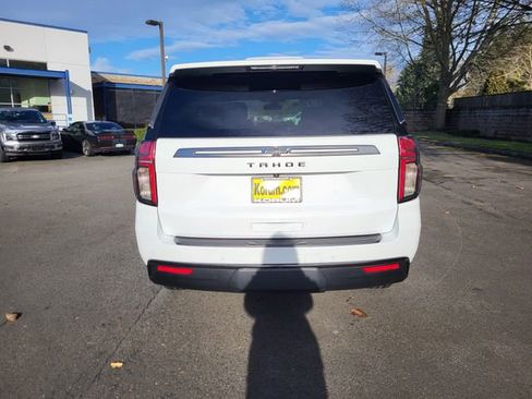 Used 2021 Chevrolet Tahoe Z71 w/ Luxury Package image 4