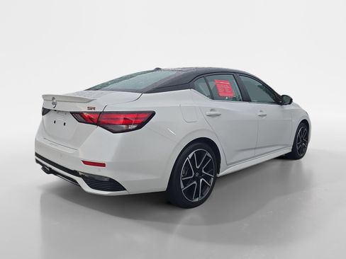 Certified 2025 Nissan Sentra SR w/ SR Premium Package FWD image 6