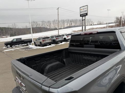 Used 2021 GMC Sierra 1500 AT4 w/ AT4 Value Package image 11