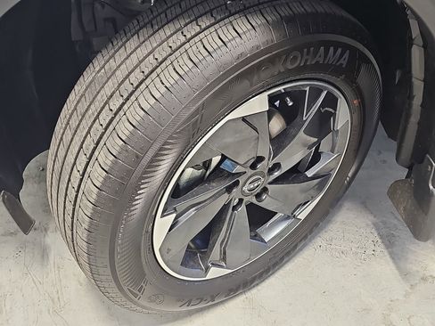 New 2026 Nissan Rogue Platinum w/ Tech Package image 12