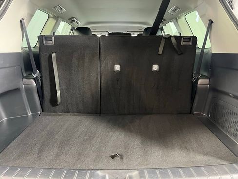 Used 2025 Toyota Grand Highlander FWD image 29