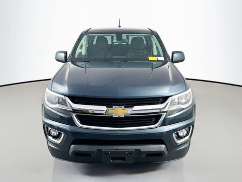 Used 2019 Chevrolet Colorado LT w/ LT Convenience Package image 2