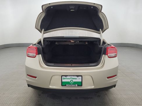 Used 2015 Chevrolet Malibu LT image 29