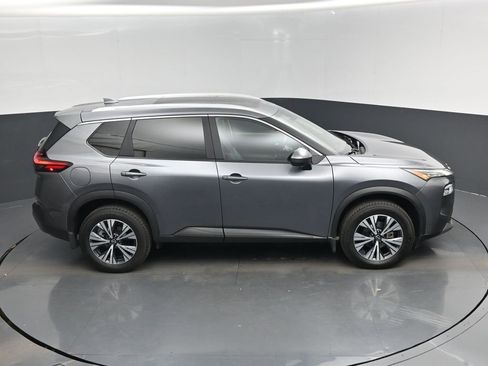Used 2023 Nissan Rogue SV w/ SV Premium B Package image 38