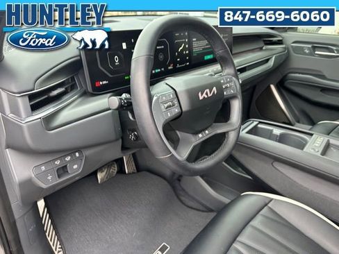 Used 2024 Kia EV9 GT-Line image 27