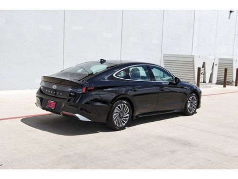 Certified 2025 Hyundai Sonata SEL image 8