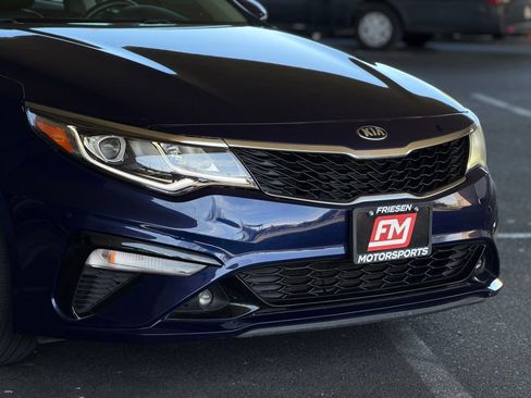 Used 2019 Kia Optima S image 9