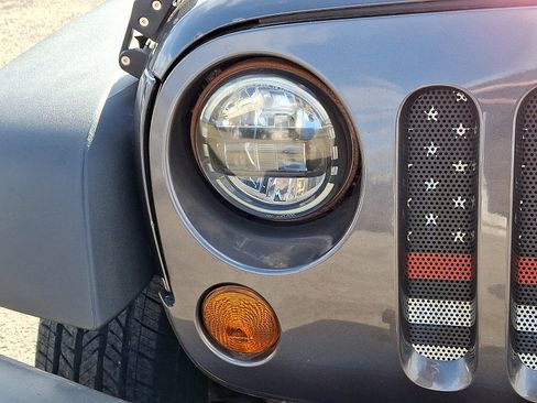 Used 2017 Jeep Wrangler Unlimited Sport w/ Quick Order Package 23S image 9