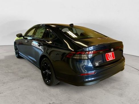 New 2025 Honda Accord SE image 3
