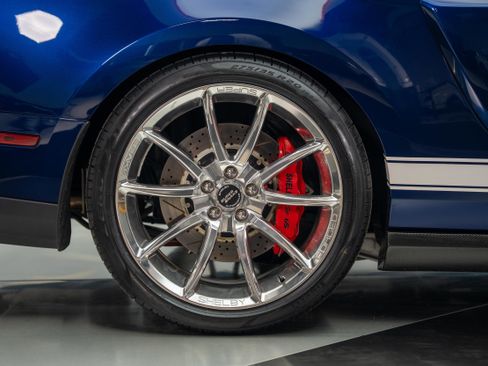 Used 2012 Ford Mustang Shelby GT500 w/ Electronics Pkg RWD image 33