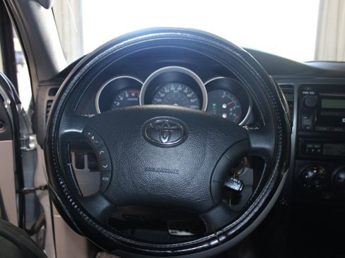 Used 2006 Toyota 4Runner Sport image 10
